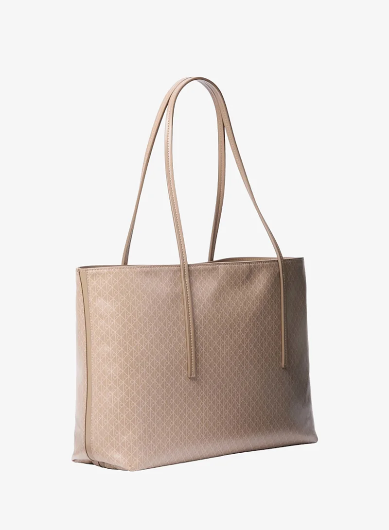 CALVIN KLEIN Emblem Aop With Pouch  Tote Bag